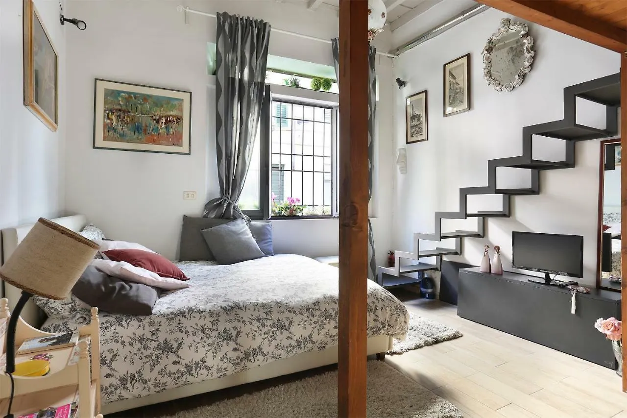 San Frediano Moderno Apartment Florence Italy