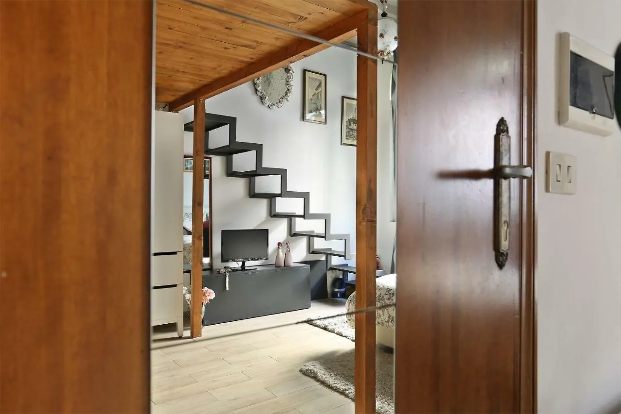 San Frediano Moderno Apartment Florence