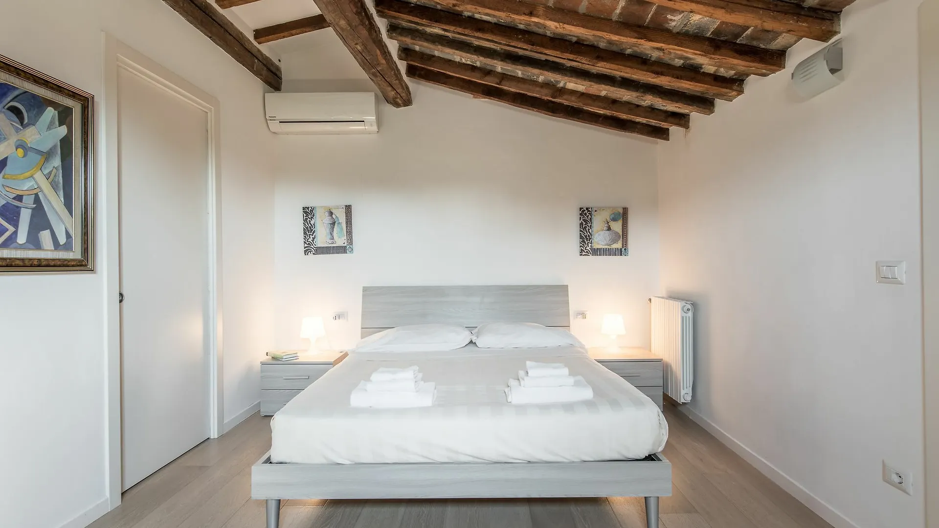 San Frediano Moderno Apartment Florence