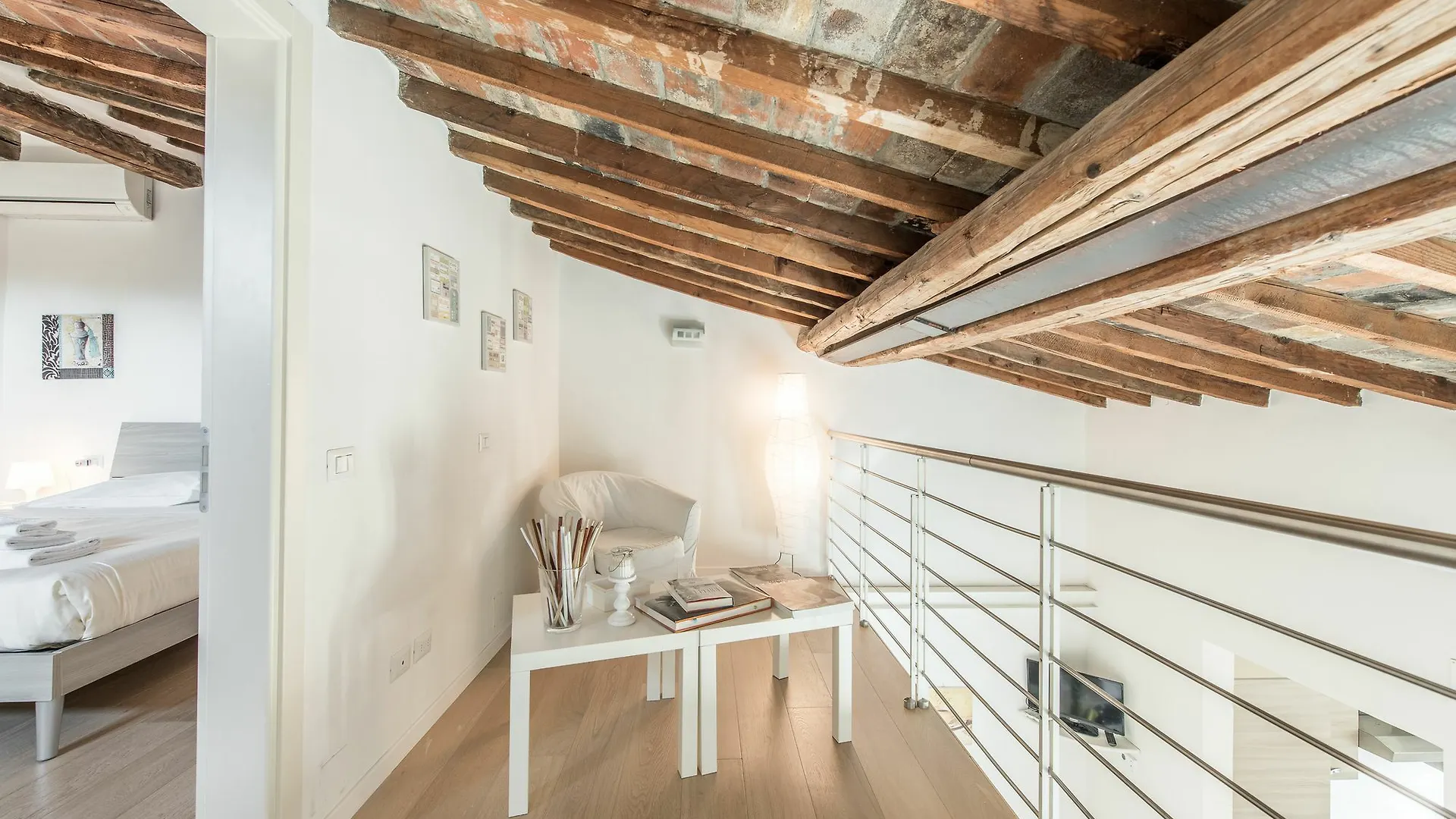 San Frediano Moderno Apartment Florence